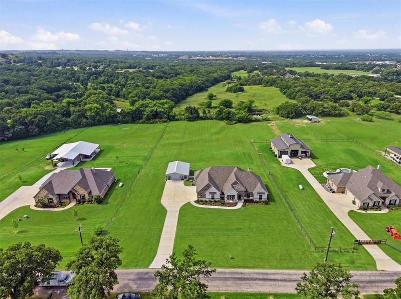 917 County Road 2175, Decatur TX 76234 - Photo 28