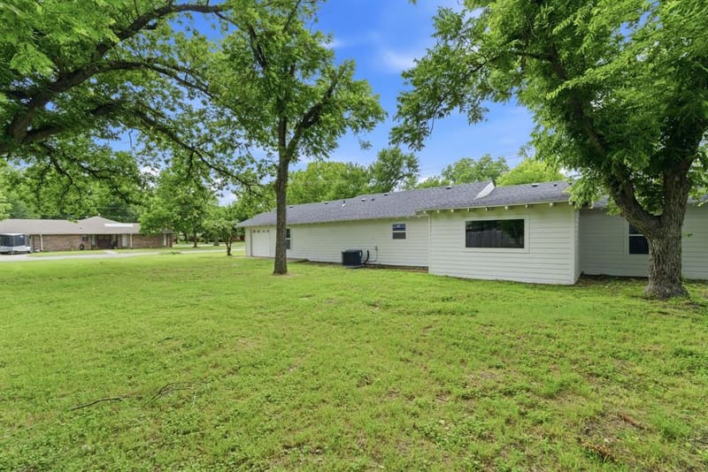 507 Country Club Road, Cleburne TX 76033 - Photo 37