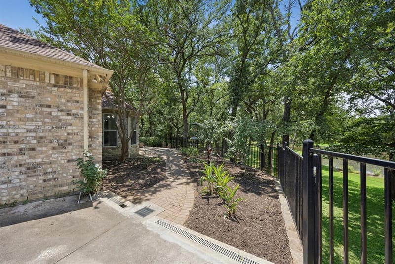 939 Garnet Cove, Oak Point TX 75068 - Photo 5