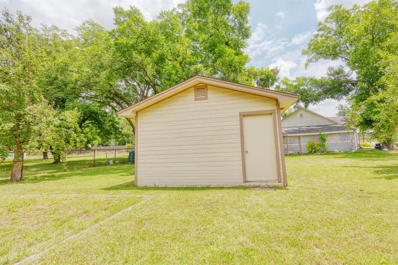 308 W White Street, Pilot Point TX 76258 - Photo 12