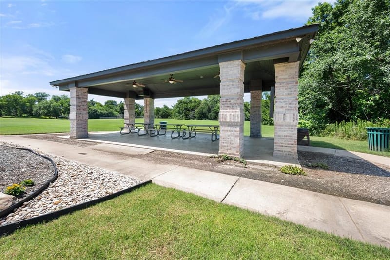 2801 Knotted Oaks Trail, Arlington TX 76006 - Photo 39