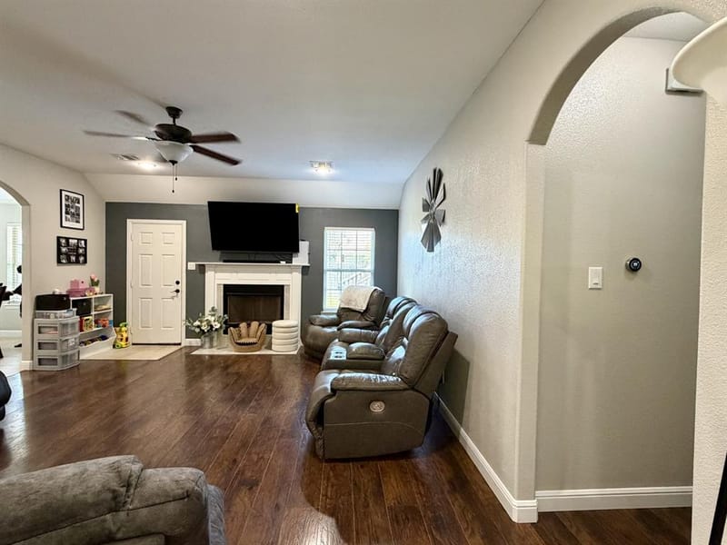 2105 Stonegate Boulevard, Bridgeport TX 76426 - Photo 17