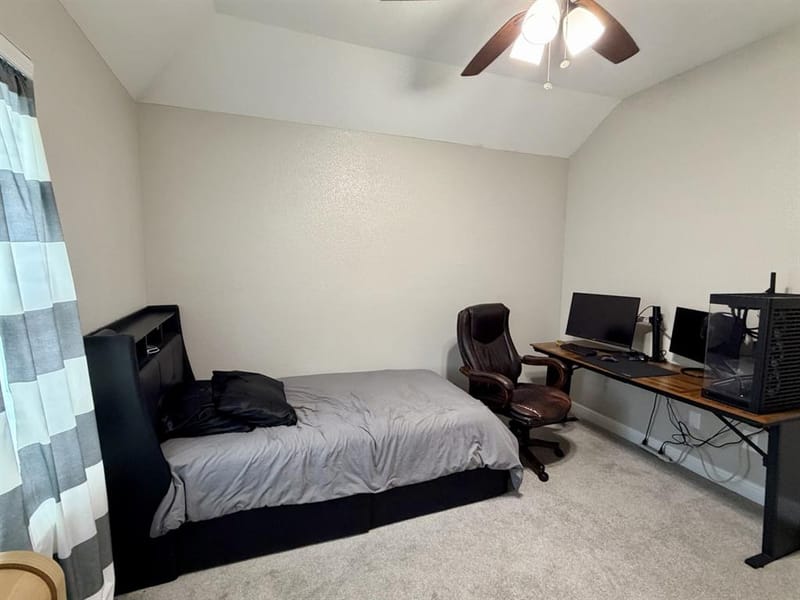 2105 Stonegate Boulevard, Bridgeport TX 76426 - Photo 15