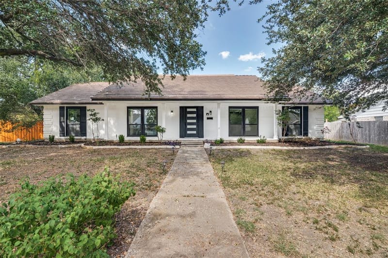 11335 Drummond Circle, Dallas TX 75228