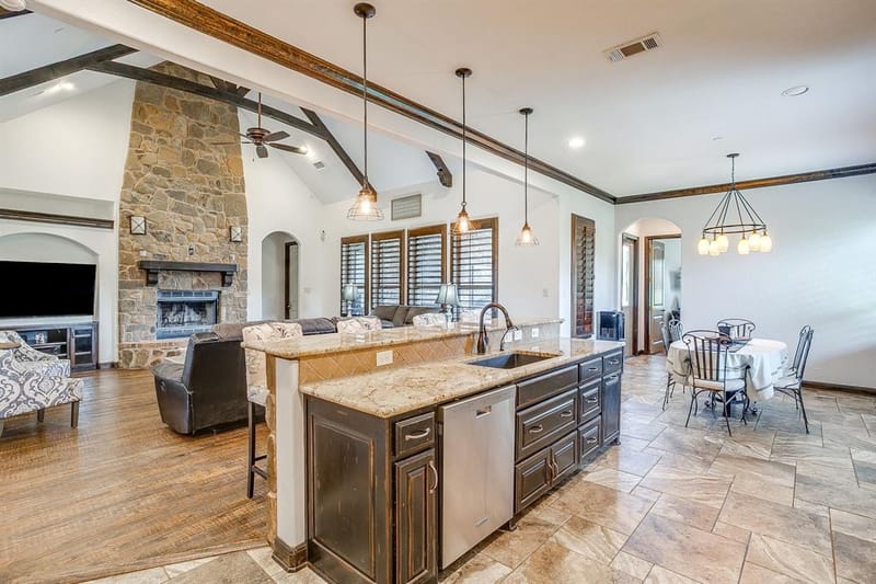 12416 Indian Creek Drive, Fort Worth TX 76179 - Photo 15