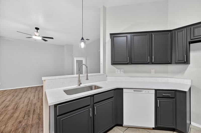 1844 Mcneely Street, Lancaster TX 75134 - Photo 10