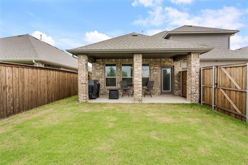 321 Pasture Drive, Midlothian TX 76065 - Photo 4