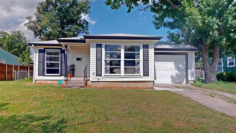 922 Tamara Lane, Grand Prairie TX 75051