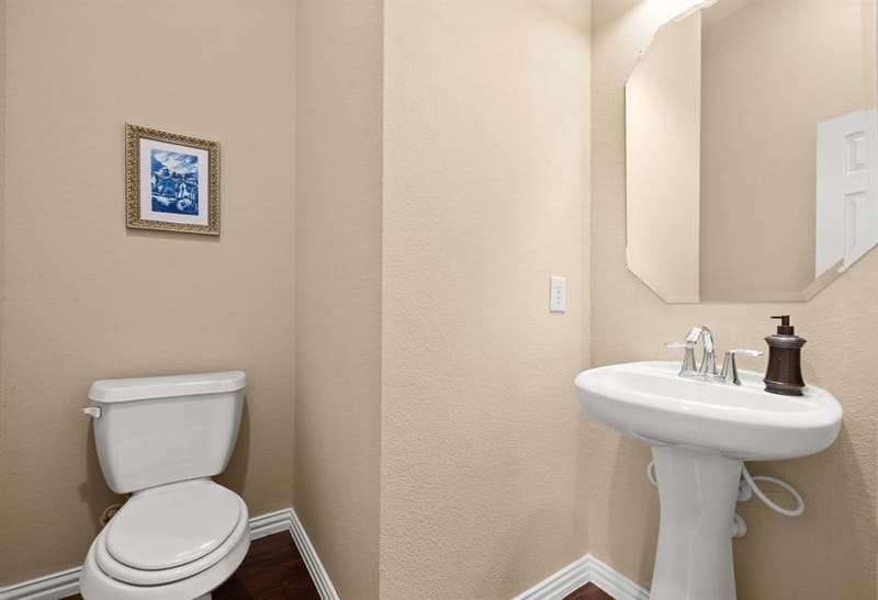 1912 Lantana Lane, Irving TX 75063 - Photo 21
