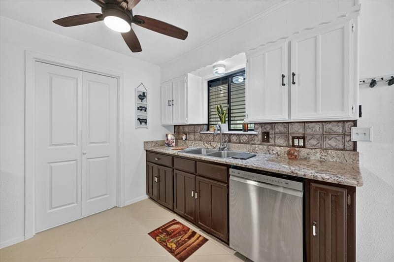 1300 Shannon Drive, Cleburne TX 76031 - Photo 18