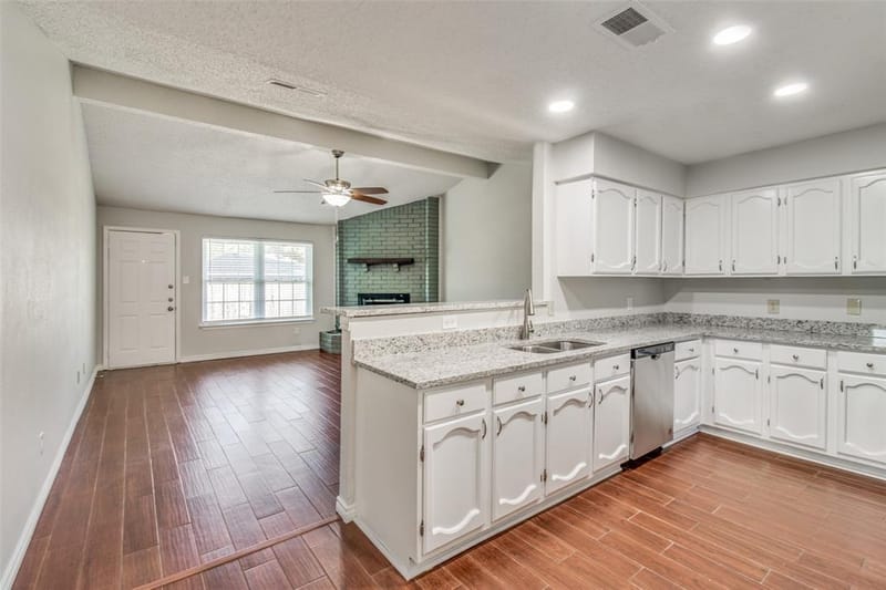 1825 Bette Drive, Mesquite TX 75149 - Photo 9