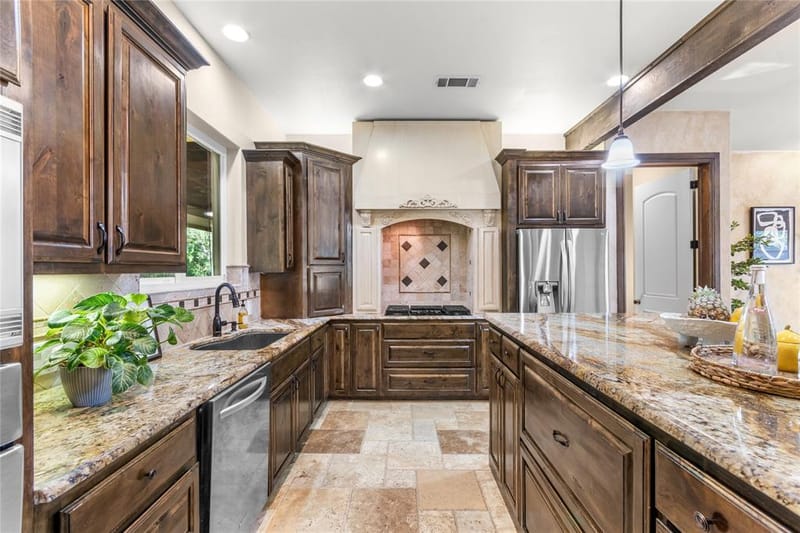 4921 Dogwood Street, Flower Mound TX 75028 - Photo 8