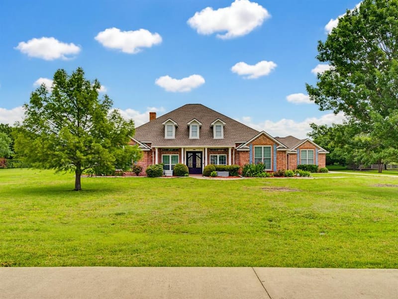 201 Willowcrest, Rockwall TX 75032