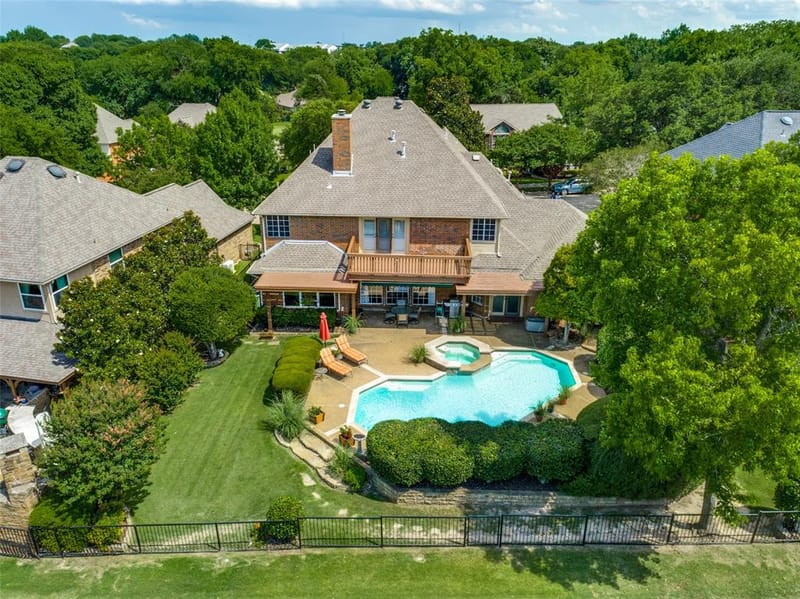 2712 Brookside Lane, McKinney TX 75072