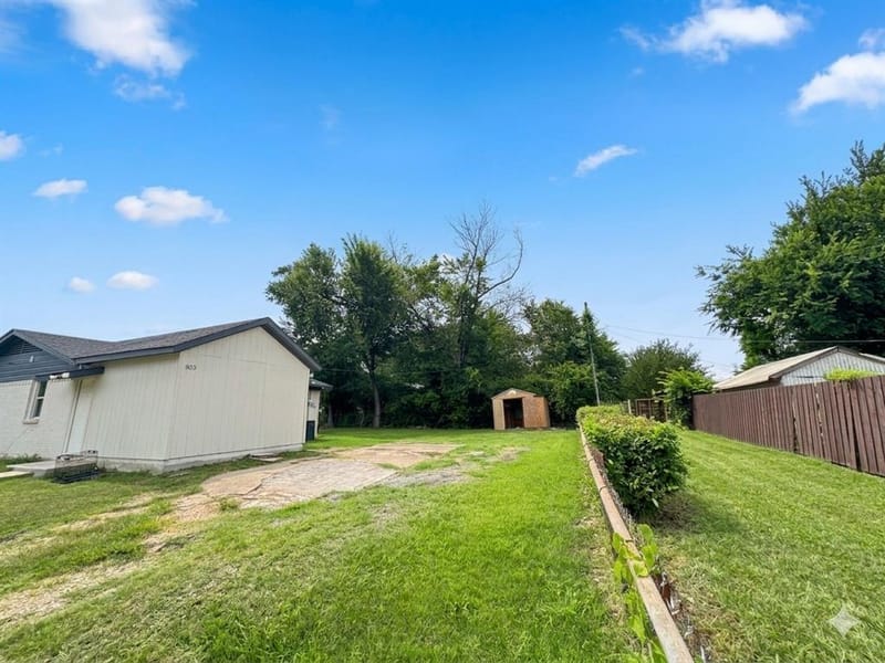 803 Powell Circle, Mesquite TX 75149 - Photo 9