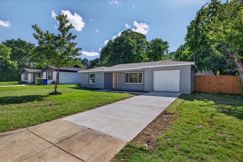 512 Mirike Drive, White Settlement TX 76108 - Photo 5