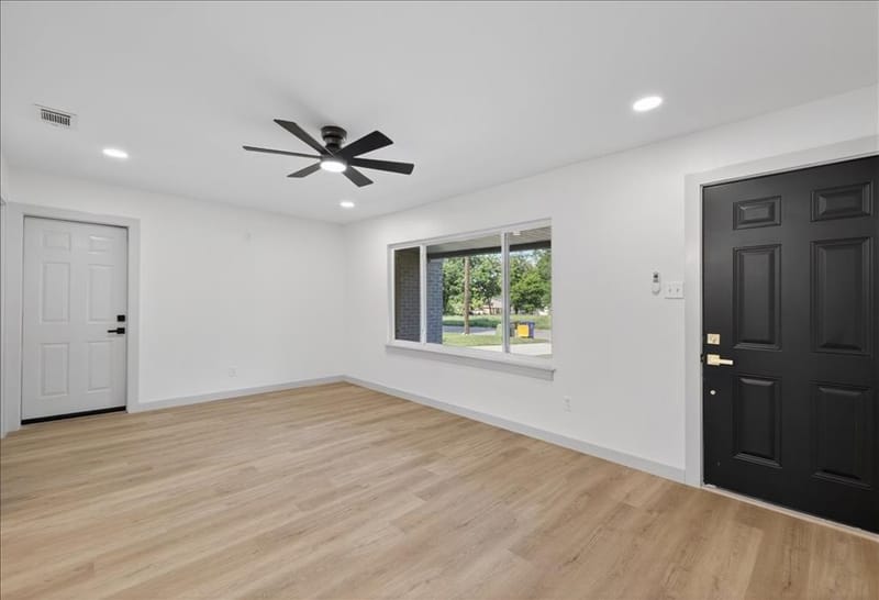 512 Mirike Drive, White Settlement TX 76108 - Photo 8