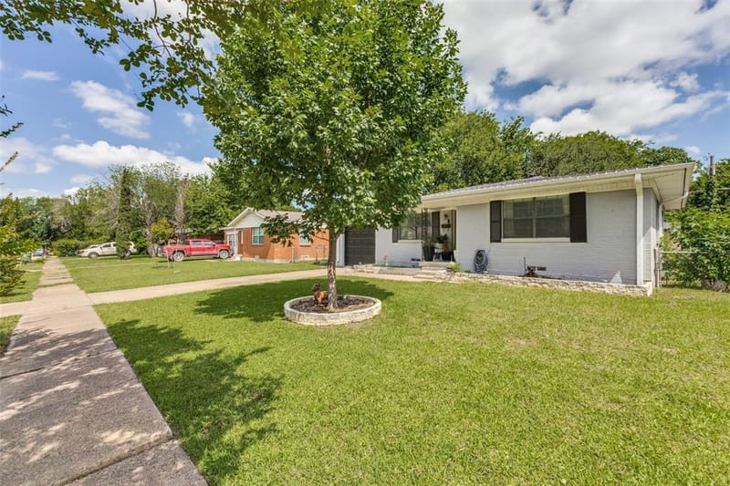211 Brazos Street, Garland TX 75041 - Photo 2
