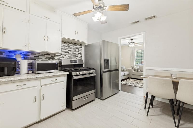 211 Brazos Street, Garland TX 75041 - Photo 11