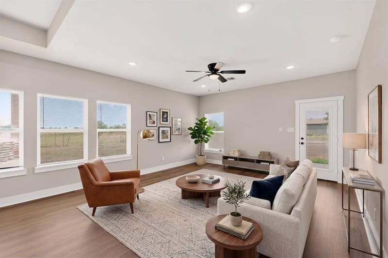 749 J L Drive, Valley View TX 76272 - Photo 2