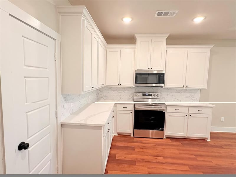 749 J L Drive, Valley View TX 76272 - Photo 5
