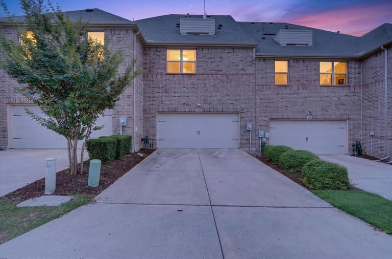 7004 Huckleberry Drive, McKinney TX 75070 - Photo 5