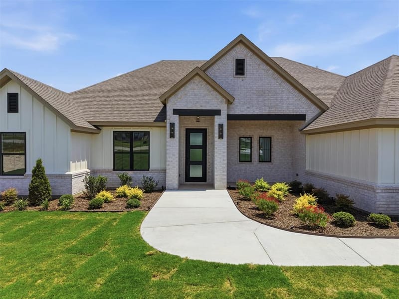 3131 Infinity Drive, Weatherford TX 76087 - Photo 2