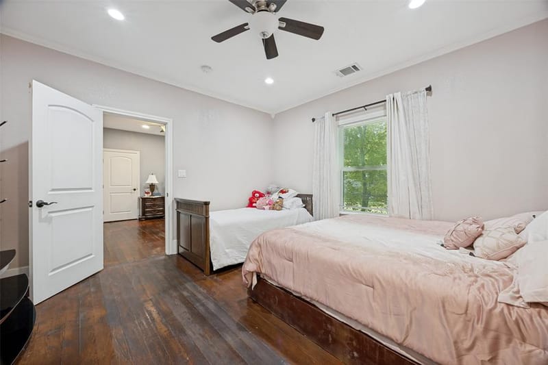 311 W Acheson Street, Denison TX 75020 - Photo 11