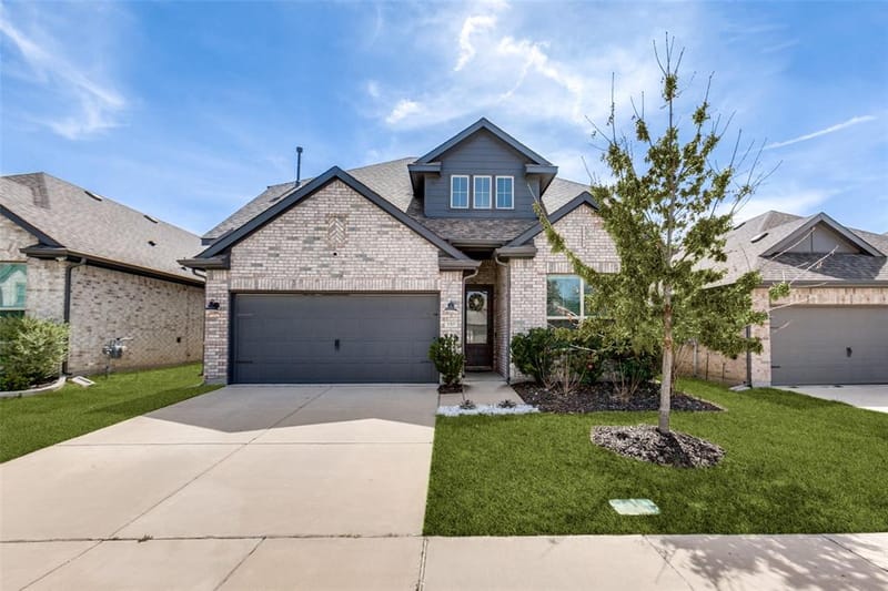 150 Camelia Street, Garland TX 75043