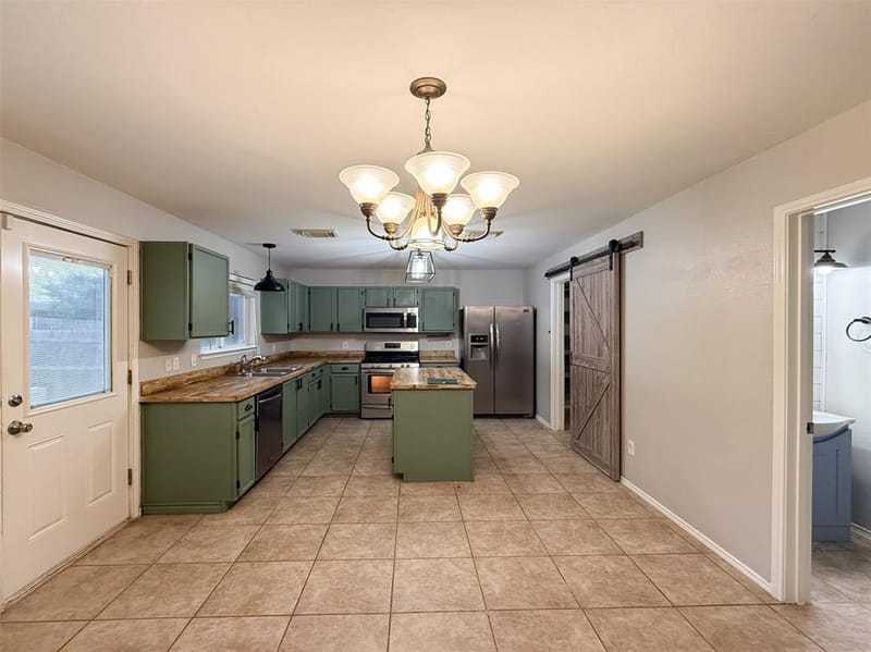 1578 Crown View Drive, Little Elm TX 75068 - Photo 5