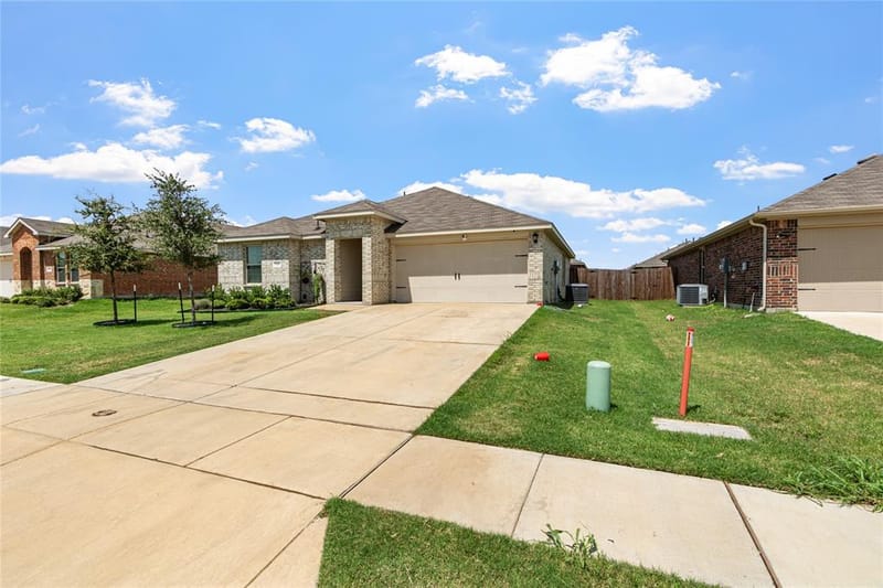 15141 Ace Drive, Dallas TX 75253 - Photo 2