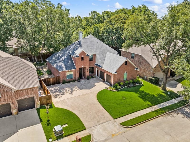 820 Glen Garry Drive, Flower Mound TX 75022 - Photo 2