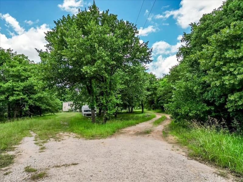 876 Old Authon Road, Weatherford TX 76088 - Photo 25