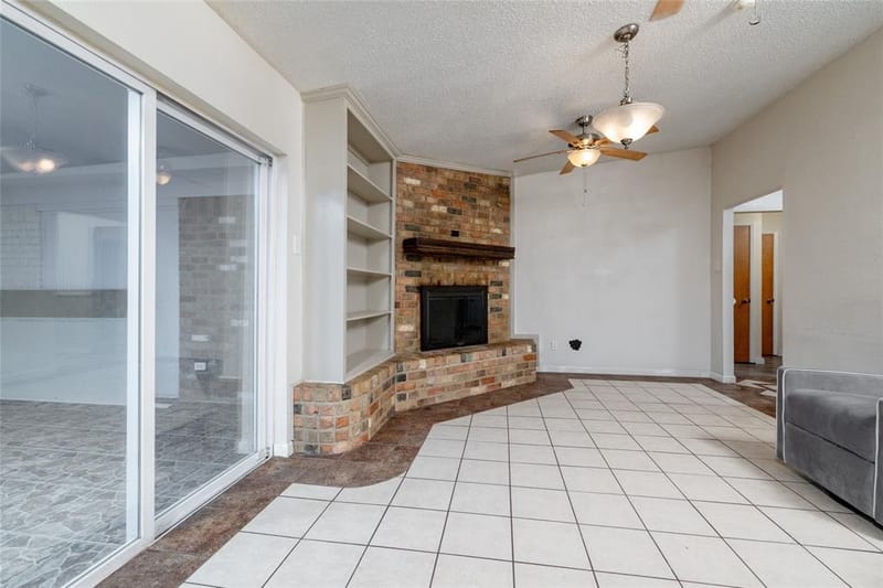 1517 Oakridge Court W, Azle TX 76020 - Photo 12