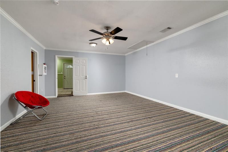 1517 Oakridge Court W, Azle TX 76020 - Photo 22