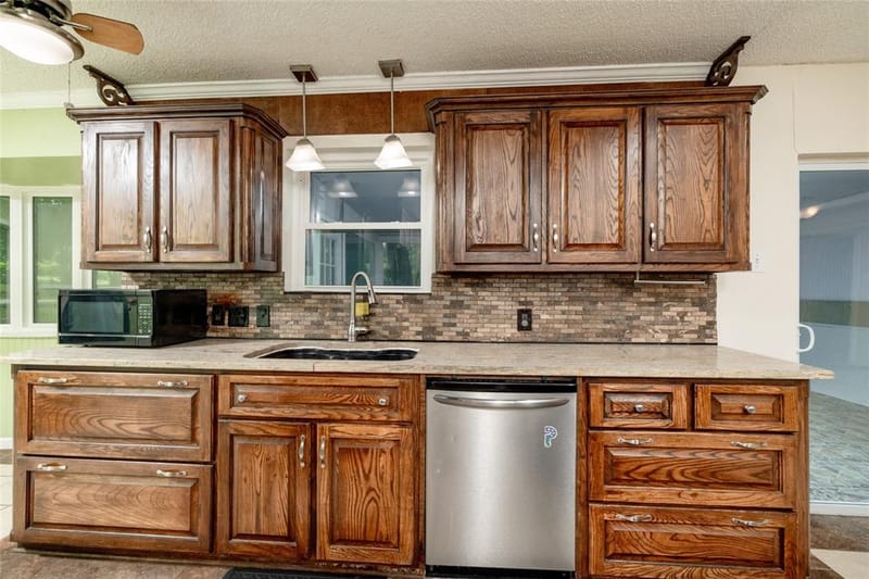 1517 Oakridge Court W, Azle TX 76020 - Photo 14