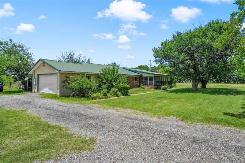 17590 State Highway 317, Moody TX 76557