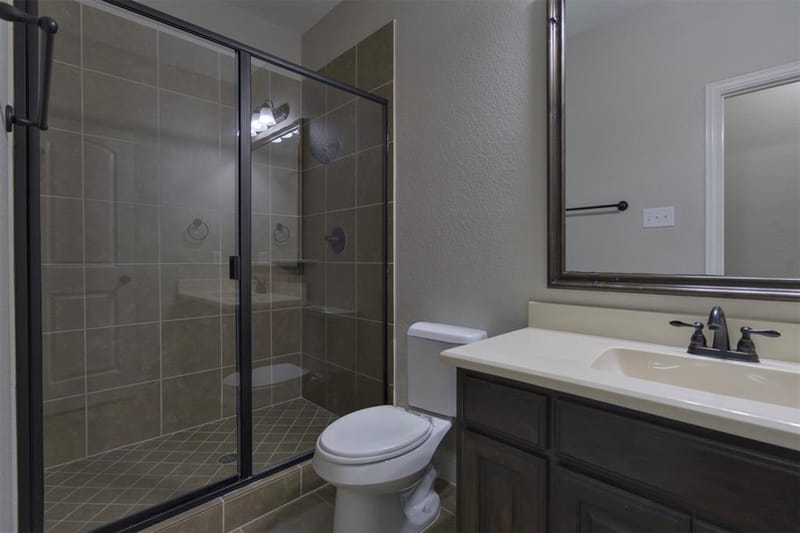 210 Debbie Way, Red Oak TX 75154 - Photo 18