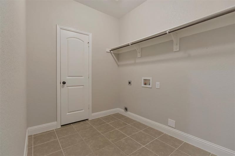 210 Debbie Way, Red Oak TX 75154 - Photo 19