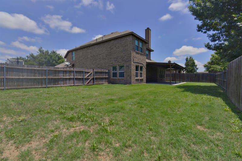 210 Debbie Way, Red Oak TX 75154 - Photo 4
