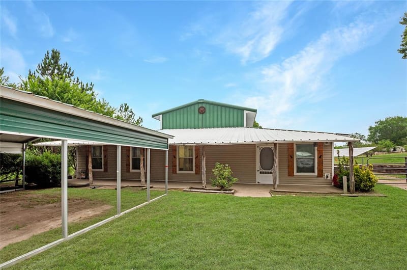 781 S FM 315, Chandler TX 75758