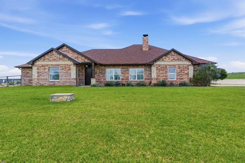 3020 Jolene Court, Springtown TX 76082 - Photo 3