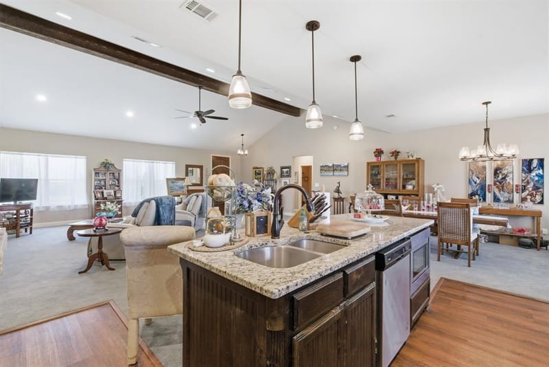 3020 Jolene Court, Springtown TX 76082 - Photo 10