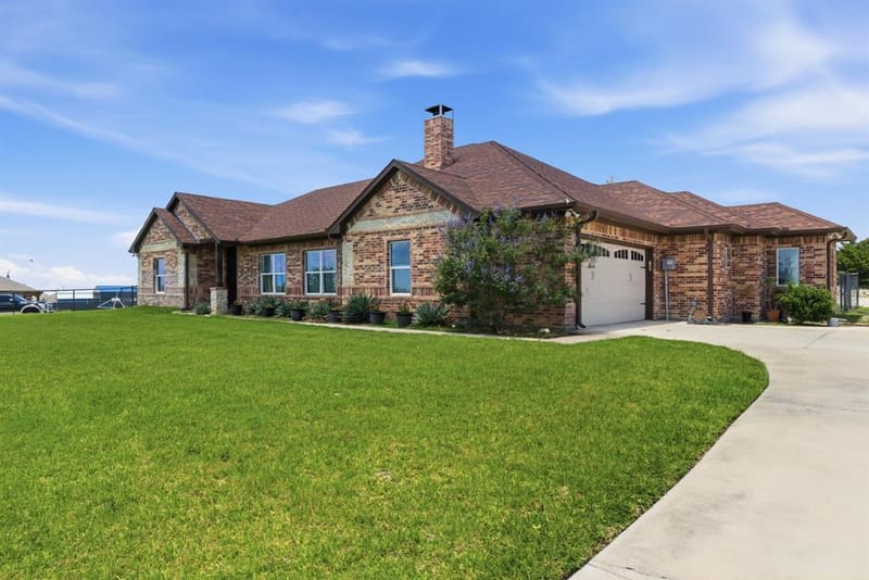 3020 Jolene Court, Springtown TX 76082 - Photo 29