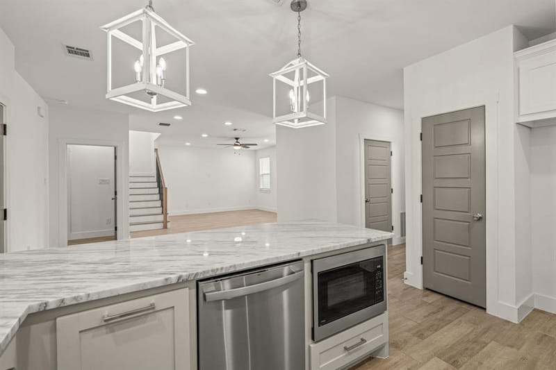 5618 Oaks Lane, Westworth Village TX 76114 - Photo 14