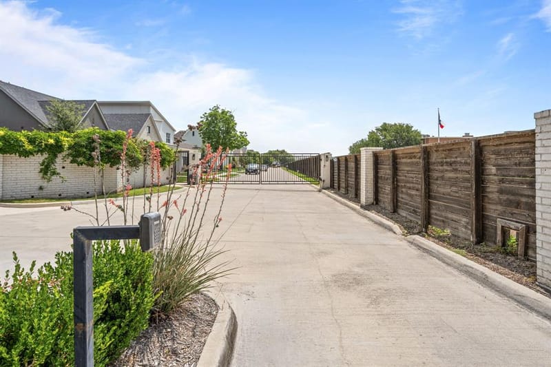 5618 Oaks Lane, Westworth Village TX 76114 - Photo 39