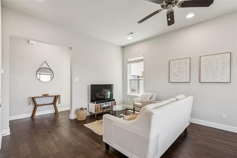 6306 Oakbend Circle, Fort Worth TX 76132 - Photo 8