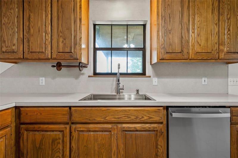 188 N Baese Road, West TX 76691 - Photo 10