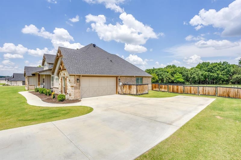 4000 Crick Court Court, Weatherford TX 76087 - Photo 3