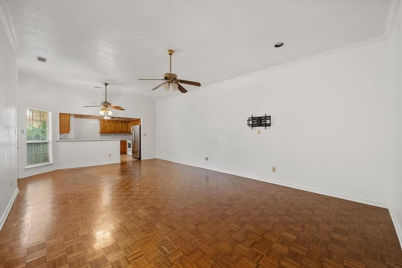 1209 W 3rd Avenue, Corsicana TX 75110 - Photo 5